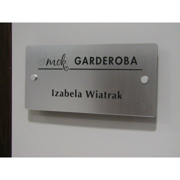 SCHILD mit ABSTANDSHALTERN - Größe 250x120mm