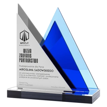Business-Statuette „Gipfel des Erfolgs” mit Gravur auf Aluminium und farbigem Acryl – Frontansicht