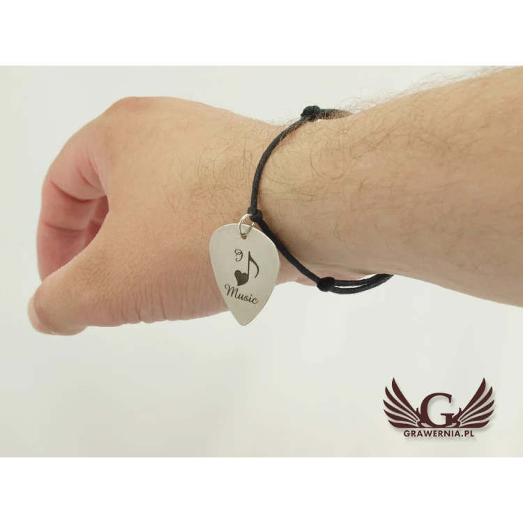 Schnurarmband mit Gitarren-Plektrum