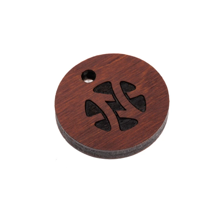 Holz Schlüsselanhänger Gregor 4 - Farbe heller Nussbaum - Abm. 40x40mm - BD068