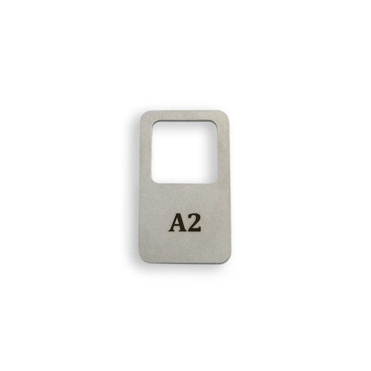 Metallischer Schlüsselanhänger - PROSTMET- Stahl 2mm dick, Maße: 36x62mm - BM027