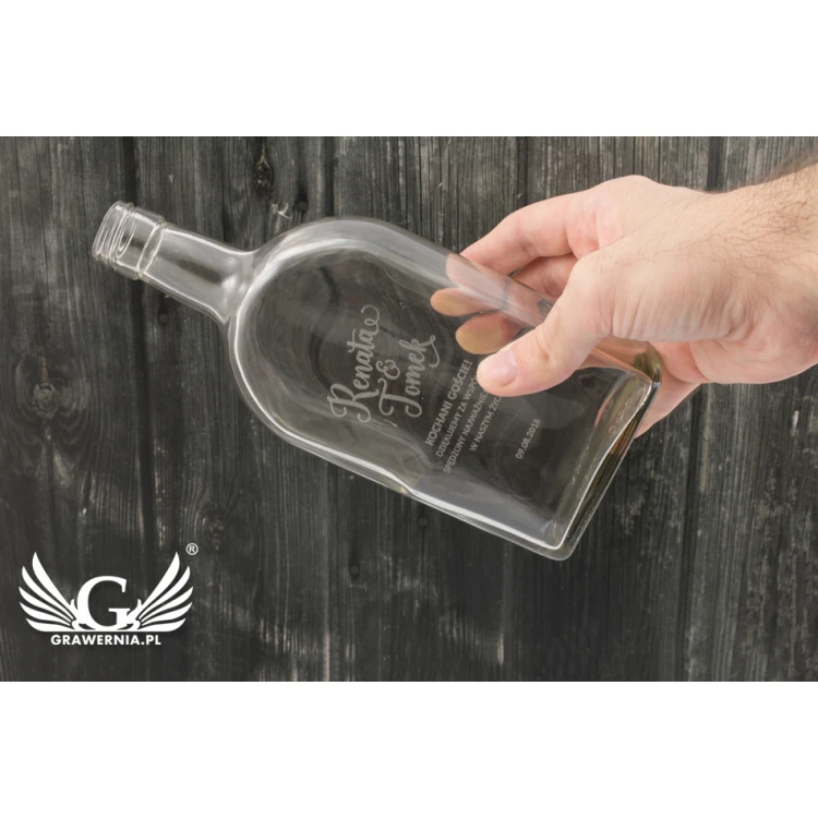Hochzeitsflasche für Alkohol - lasergraviert - Fassungsvermögen 500ml - BUT005
