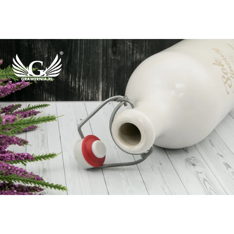 Steingutflasche mit individueller Gravur - Fassungsvermögen: 0,5l - BUT006
