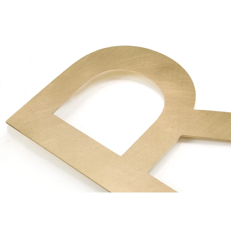Zahlen und Buchstaben aus Messing geschnitten - Höhe: 200mm - CNC088