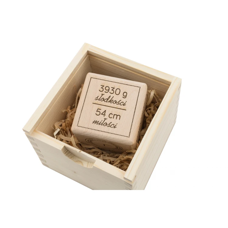 Holzwürfel mit Kindesmetrik in einer Holzbox mit Gravur - Taufgeschenk - KSD002