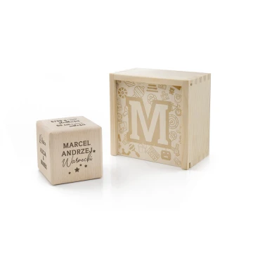 Holzwürfel mit Kindesmetrik in einer Holzbox mit Gravur - Taufgeschenk - KSD004