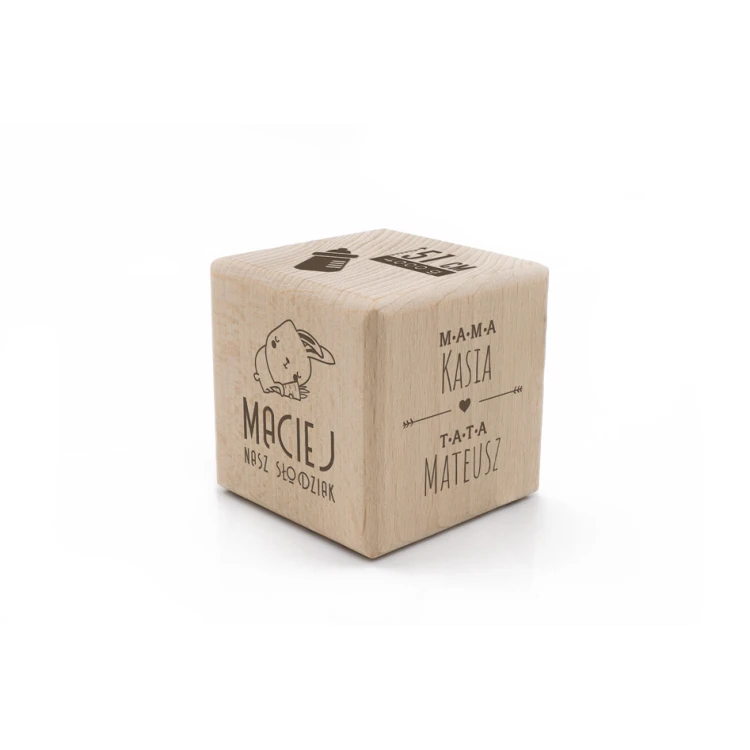 Holzwürfel mit Kindesmetrik in einer Holzbox mit Gravur - Taufgeschenk - KSD005