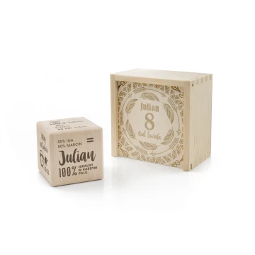 Holzwürfel mit Kindesmetrik in einer Holzbox mit Gravur - Geschenk zur Taufe - KSD006