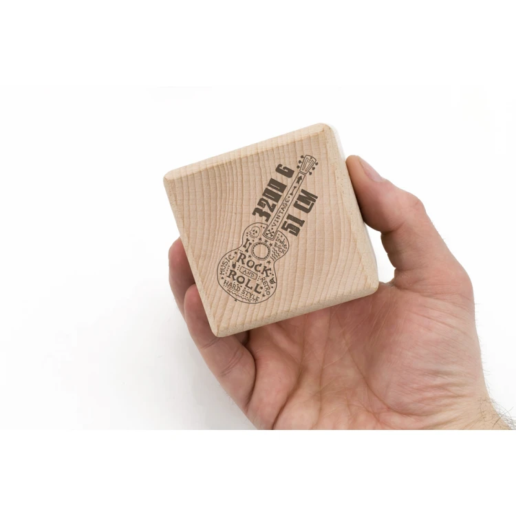 Holzwürfel mit Kindesmetrik in einer Holzbox mit Gravur - Taufgeschenk - KSD009