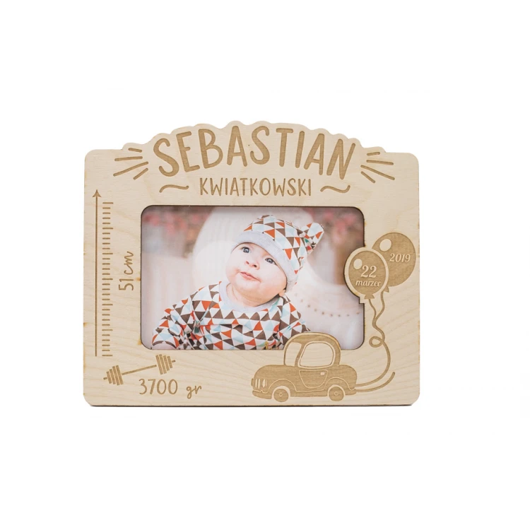 Holzrahmen mit Gravur für Babyfoto - RAM001