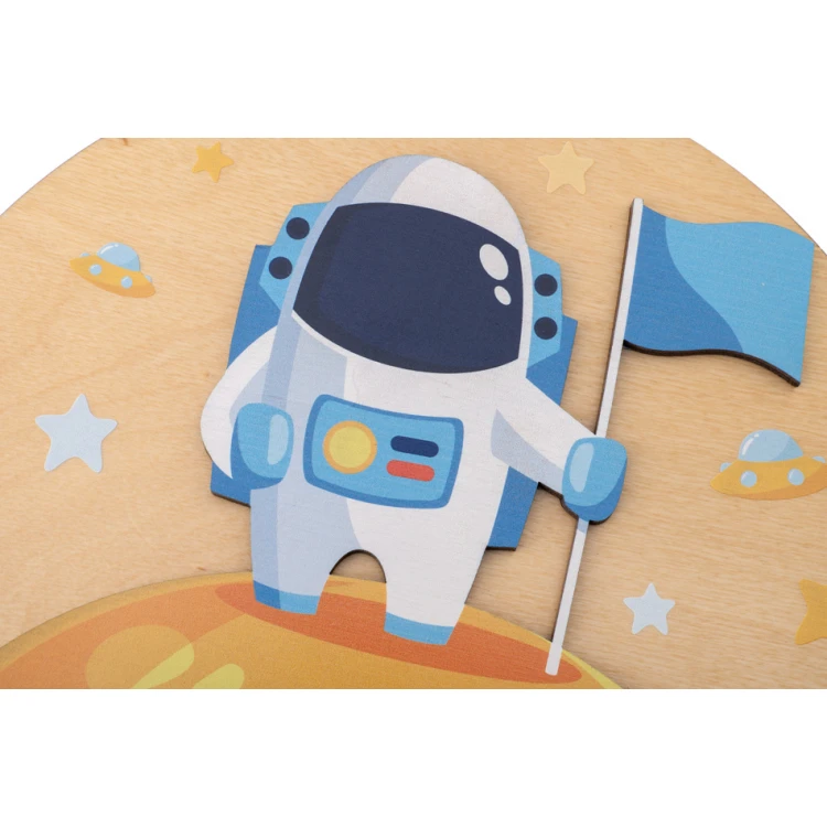 Holzschild mit Kindernamen - Astronaut - Durchmesser 290mm - NAP036
