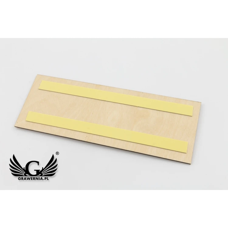 Holzschild mit erhabenem Plexiglastext - Abmessungen: 300x110mm - TAB069