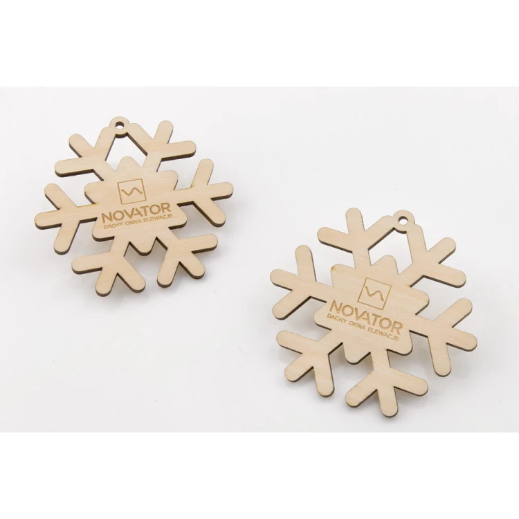 Holzschneeflocken Christbaumkugeln - Größe 74x71mm - individuelle Gravur - BDR027