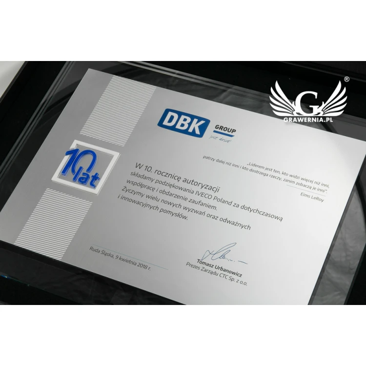 Jubiläumsurkunde - horizontal - farbiger UV-Druck und erhabenes Logo - DUV027