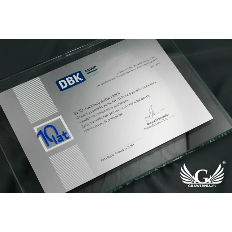Jubiläumsurkunde - horizontal - farbiger UV-Druck und erhabenes Logo - DUV027