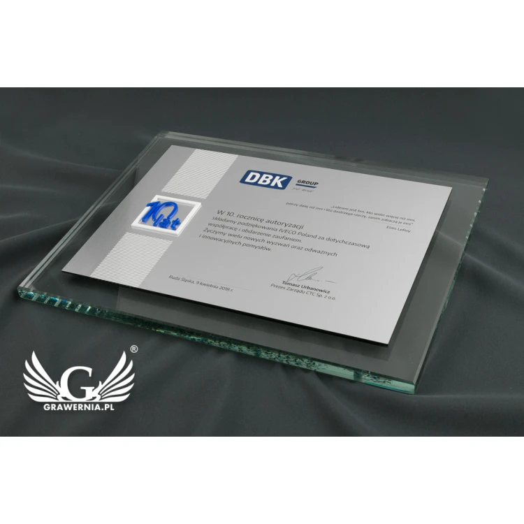 Jubiläumsurkunde - horizontal - farbiger UV-Druck und erhabenes Logo - DUV027