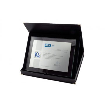 Jubiläumsurkunde - horizontal - farbiger UV-Druck und erhabenes Logo - DUV027