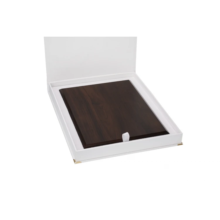 EXKLUSIVES WEISSES ETUI für Diplom 230x305mm
