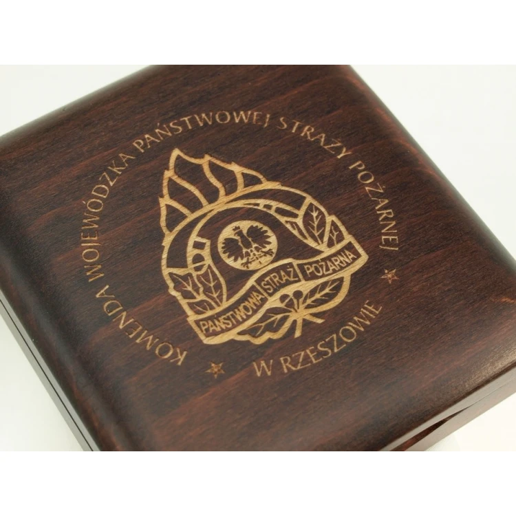Holzbox Etui mit zwei Fächern für Medaillen mit einem Durchmesser von 70mm - KAS05