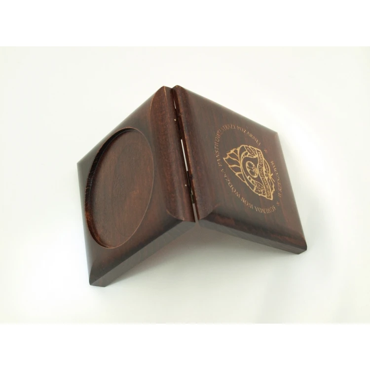 Holzbox Etui mit zwei Fächern für Medaillen mit einem Durchmesser von 70mm - KAS05