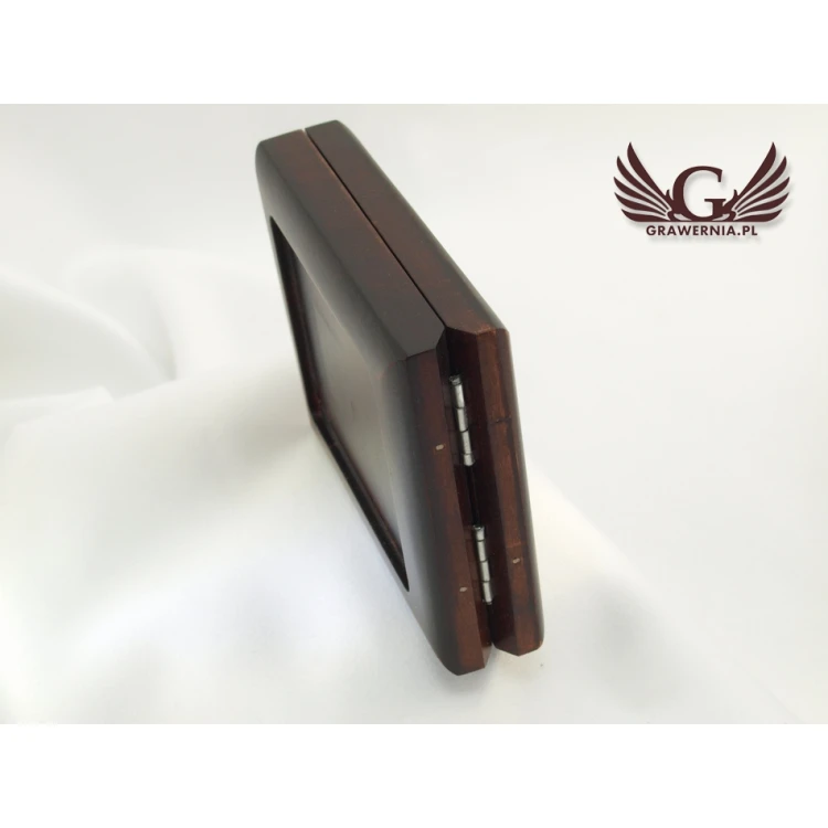 Holzbox Etui mit Doppelsteckplatz für Medaille der Größe 51x68mm