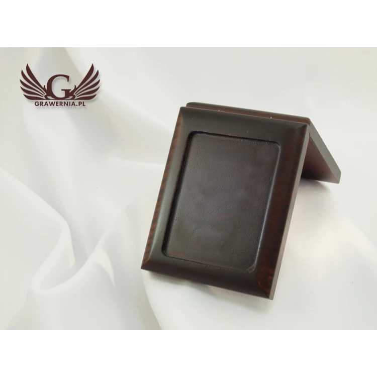 Holzbox Etui mit Doppelsteckplatz für Medaille der Größe 51x68mm