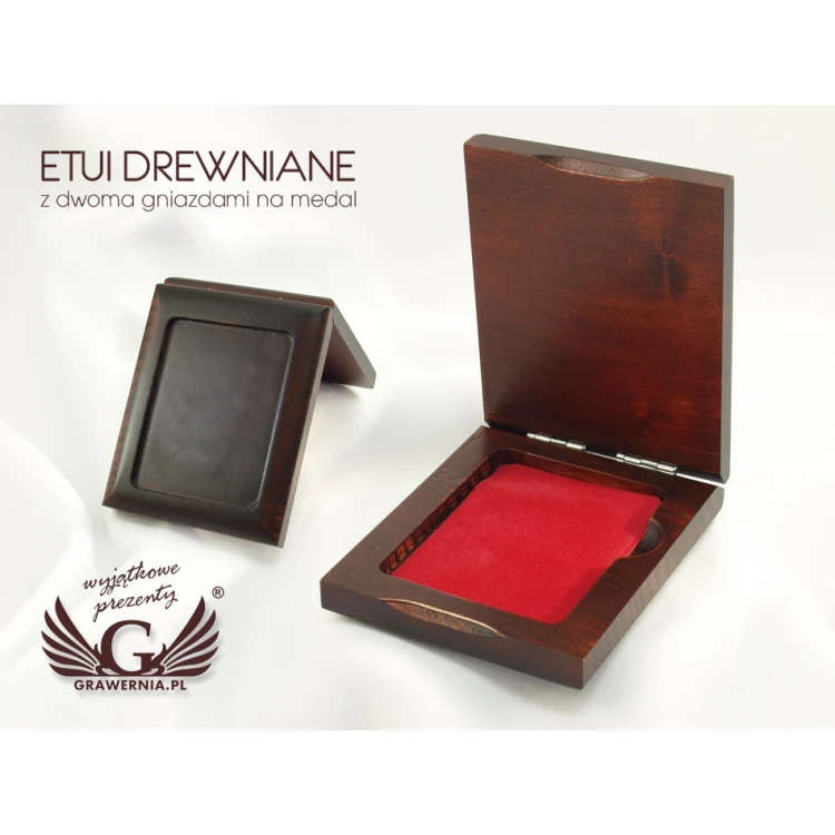 Holzbox Etui mit Doppelsteckplatz für Medaille der Größe 51x68mm