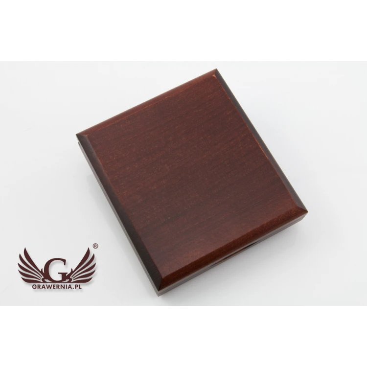 Holzbox Etui mit einzelner Medaillenhalterung für Medaillen mit 70mm Durchmesser - KAS06