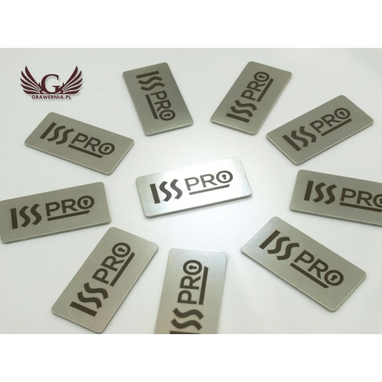 METALLPLATTE MIT DEM LOGO IHRES UNTERNEHMENS - Abmessungen 50x25x1,5mm
