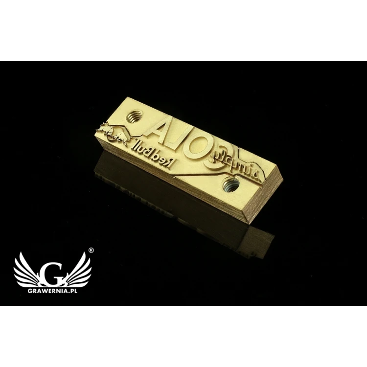 HEISSPRÄGESTEMPEL zum Brennen von Logos im Heiß- und Kaltverfahren - Matrizengröße: 60,8x17,3mm oder 90,9x25,5mm - LASER