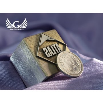 HOTSTAMP - Matrize / Stahlsiegel zum Prägen von Logos im Heißprägeverfahren - Abmessungen: 25x25mm