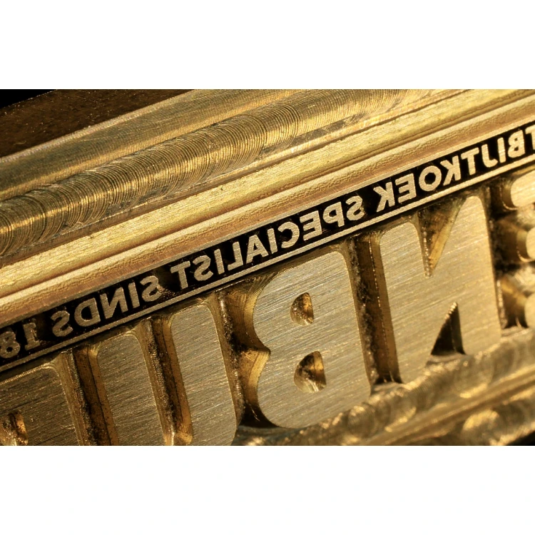 HOTSTAMP - Matrize / Siegel zum Prägen von Logos im Heiß- und Kaltverfahren - Matrizengröße: 113x24mm - CNC und LASER
