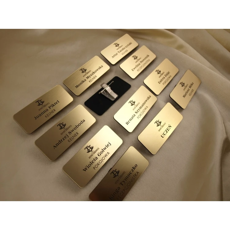 Ausweis für Mitarbeiter Gold 75x30mm - ID006