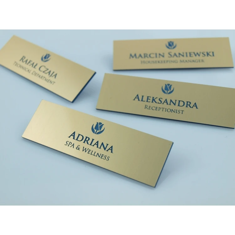 Ausweis für Mitarbeiter - Gold mit blauer Gravur - ID015
