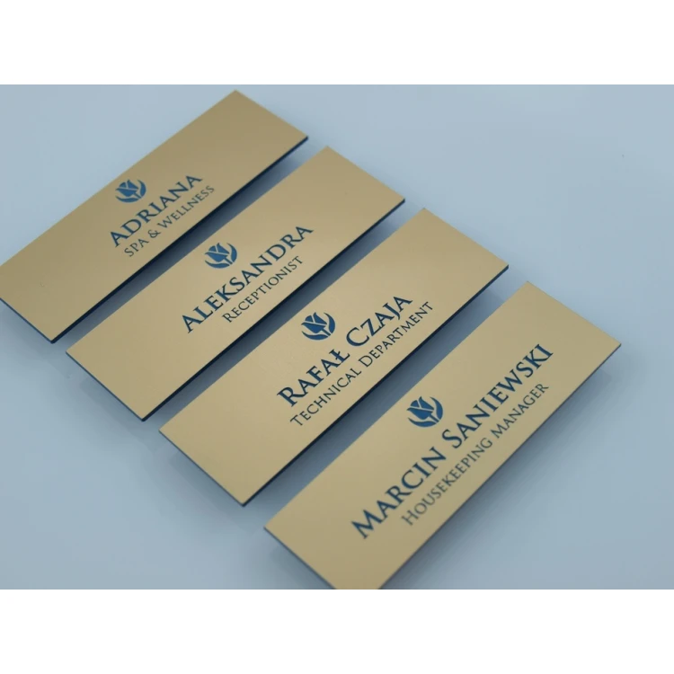 Ausweis für Mitarbeiter - Gold mit blauer Gravur - ID015