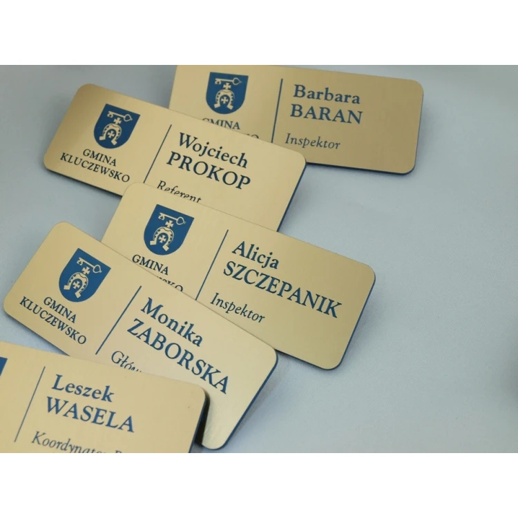 Ausweis für Mitarbeiter - Gold mit blauer Gravur - ID015
