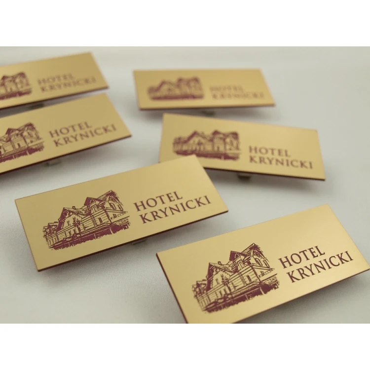 Hotel Ausweis - Gold mit roter Gravur - 75x30mm - ID017
