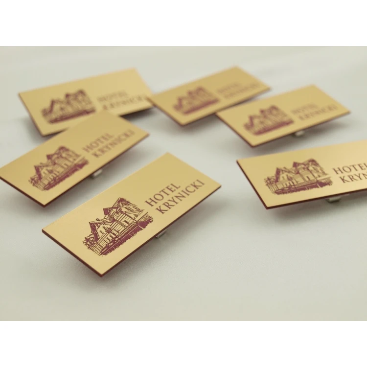 Hotel Ausweis - Gold mit roter Gravur - 75x30mm - ID017