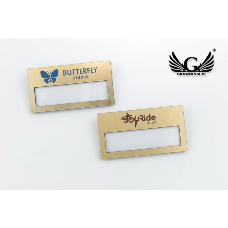 Ausweis mit Fenster - Gold mit farbiger Gravur - M - Abm. 67x35mm - ID073