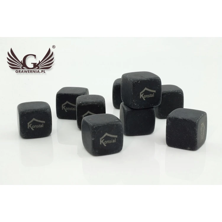 Whiskysteine mit individueller Gravur - Set von 9 Stück