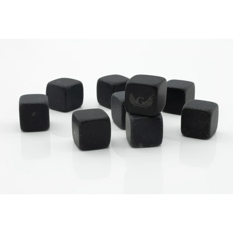 Whiskysteine mit individueller Gravur - Set von 9 Stück
