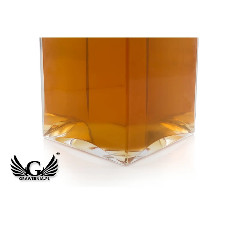 Karaffe mit Gravur für Whisky oder Liköre - CAMEL - Jubiläumsgeschenk - KAR030