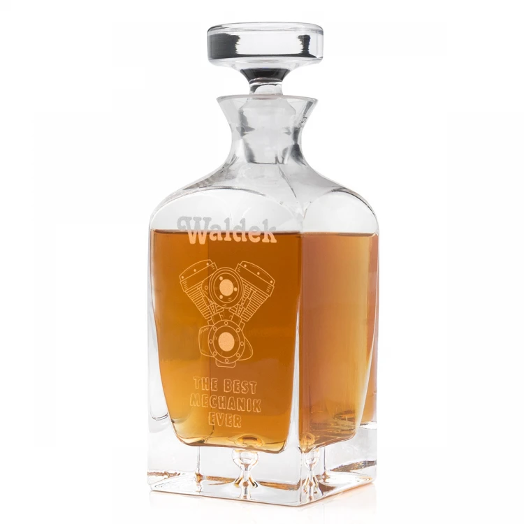 Karaffe mit Gravur für Whisky oder Liköre - LAMBERT - Geschenk für den goldenen Handwerker - KAR021