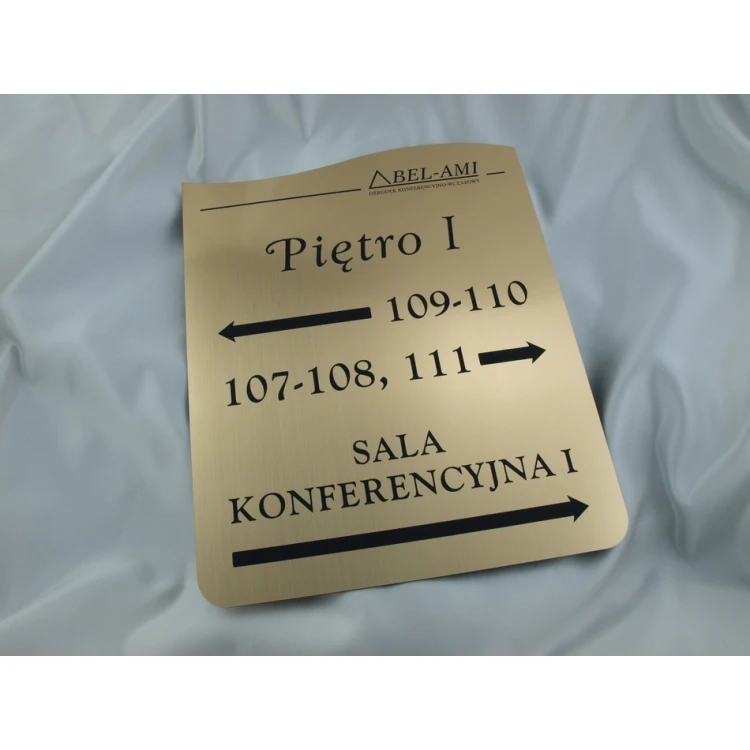 Set von Hotel-Schildern - SZ045 - Design und Kostenvoranschlag für die Herstellung eines Schildersystems zur Selbstmontage