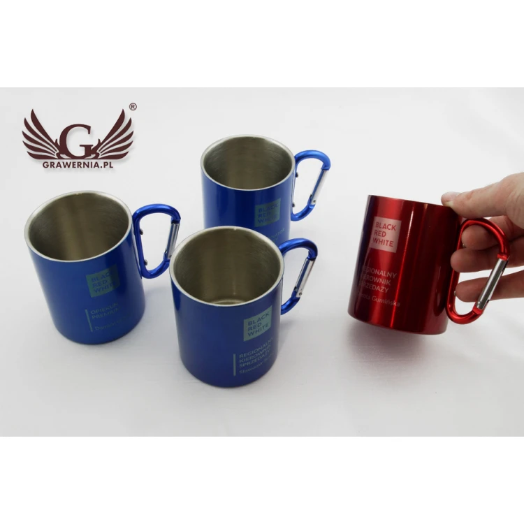 Edelstahlbecher mit Karabiner und Gravur - CAMP - Fassungsvermögen 280 ml - 3 Farben zur Auswahl