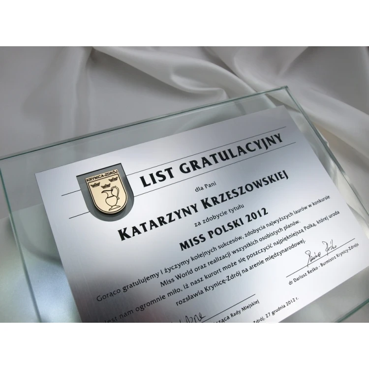 GLAS GRATULATIONSBRIEF in ETUI - DSZ021 - horizontal