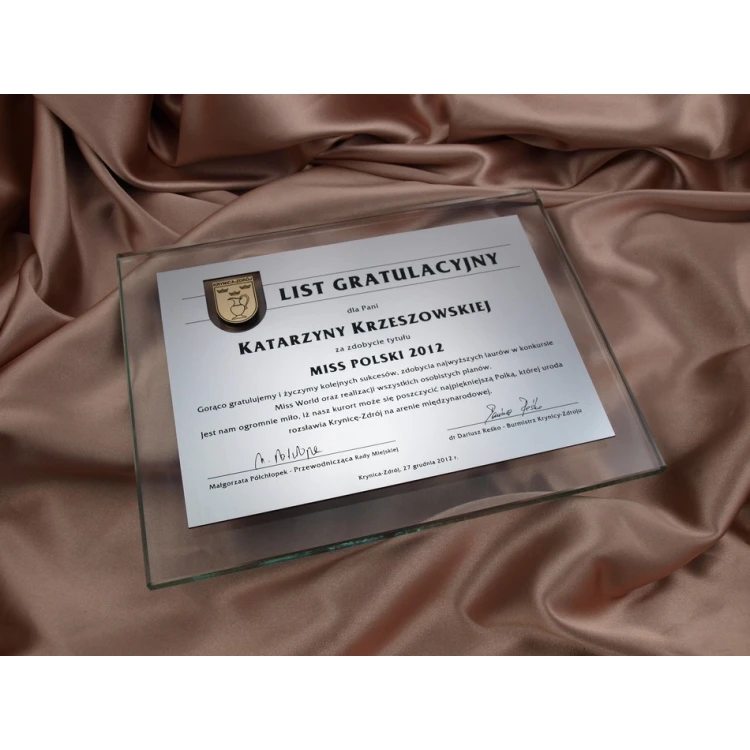 GLAS GRATULATIONSBRIEF in ETUI - DSZ021 - horizontal