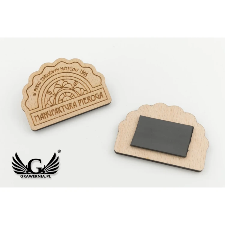 Holzmagnete mit individueller Gravur