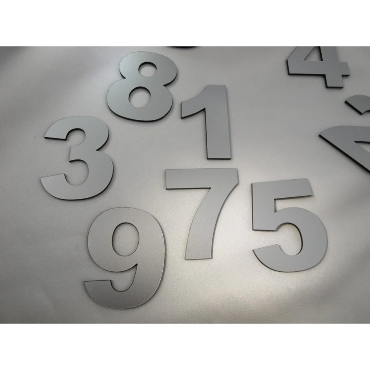Kleine Ziffern und Buchstaben lasergeschnitten - CL005