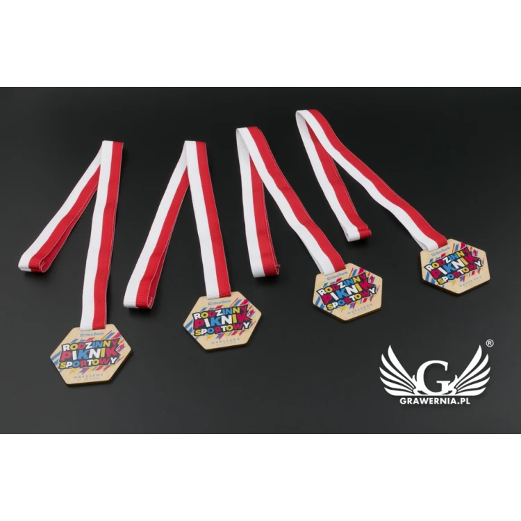 UV-bedruckte Holzmedaille - Abmessungen: 64x54mm - MGR078